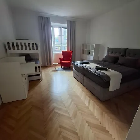 Feel Good Stay At Dragon Bridge Apartment Ljubljana Exterior photo
