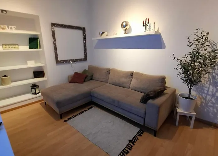 Feel Good Stay At Dragon Bridge Apartment