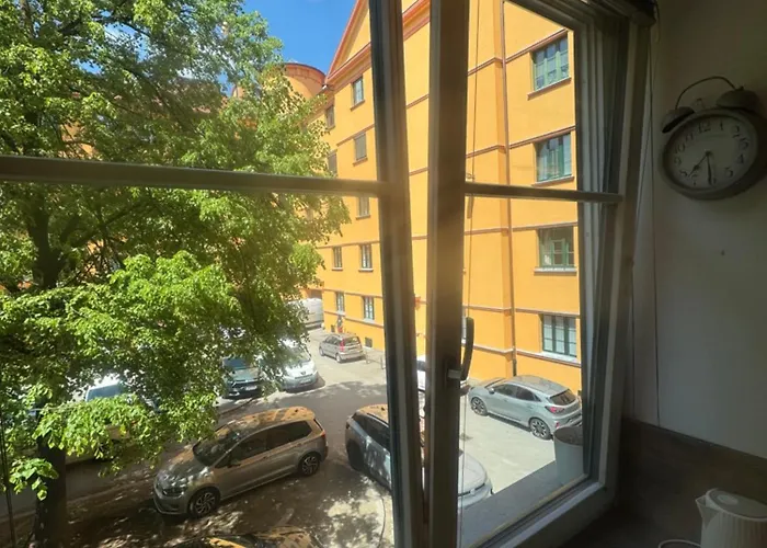 Feel Good Stay At Dragon Bridge Apartment